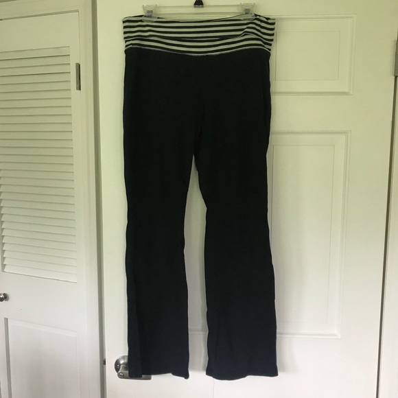 size medium in pants